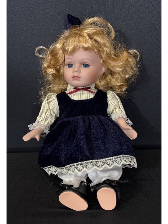 Duck House Other - Duck House Porcelain Doll Vintage Blonde Curls Blue Velvet Lace Dress Blue Eyes